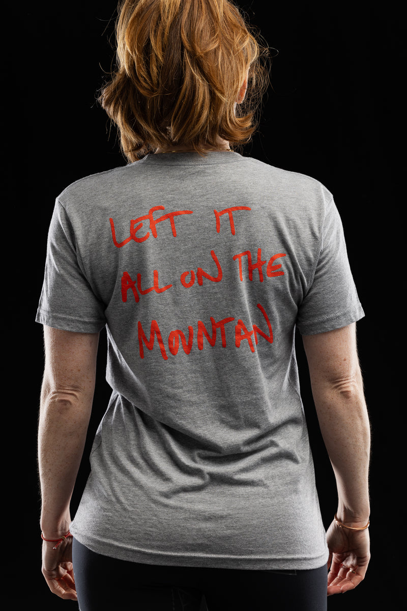 T-shirt « Tout a été laissé sur la montagne »